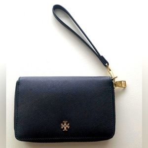 Excellent Condition Tory Burch Clutch Bag Black